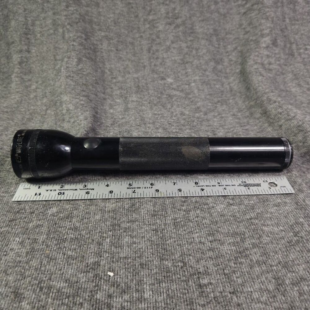 MAGLITE MAG-LITE Flashlight 3D Cell 13 Inch Police Guard Cop Tested